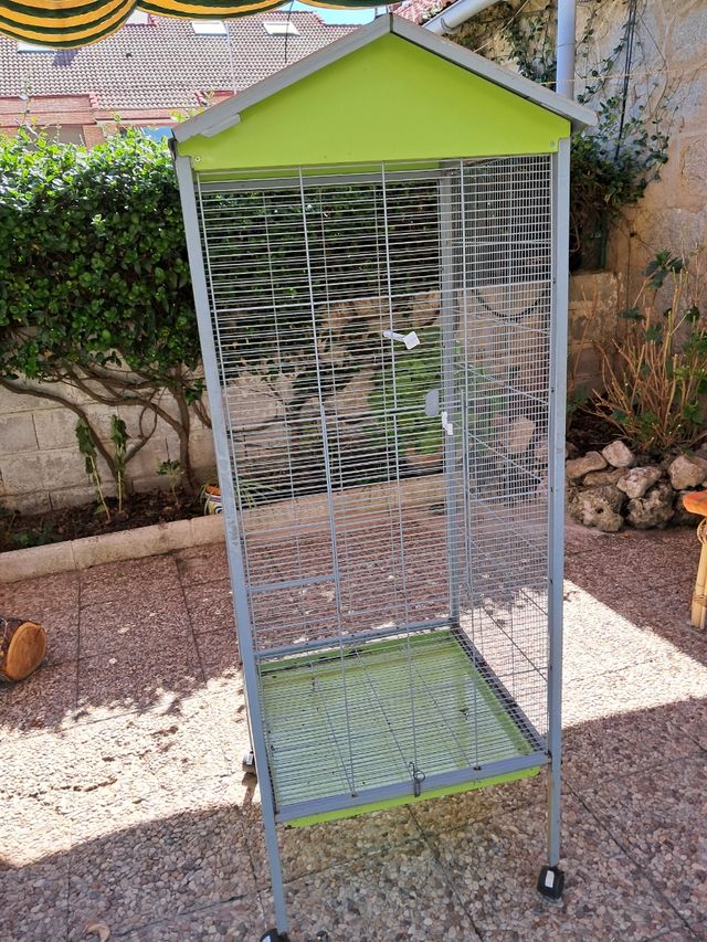 Voladera para pájaros