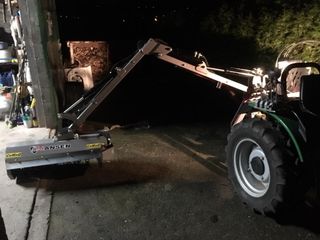 Desbrozadora de brazo para tractor