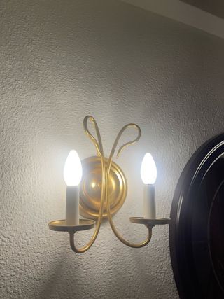 Dos apliques de pared