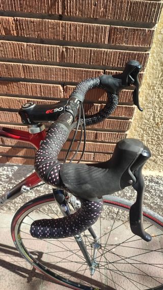 Bicicleta Look Roja y Negra
Super ligera 