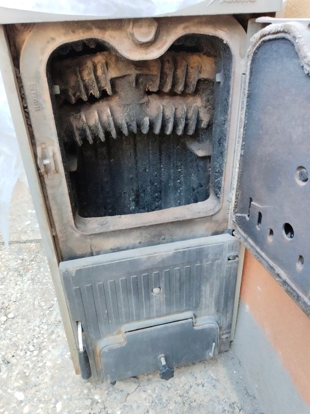 Caldera de carbón Sime