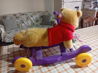 Cavalcabile Winnie the Pooh con ruote