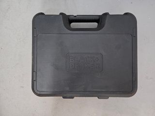 Taladro Black+Decker con maletín