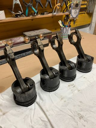 Pistones Bmw 320D E46 150cv