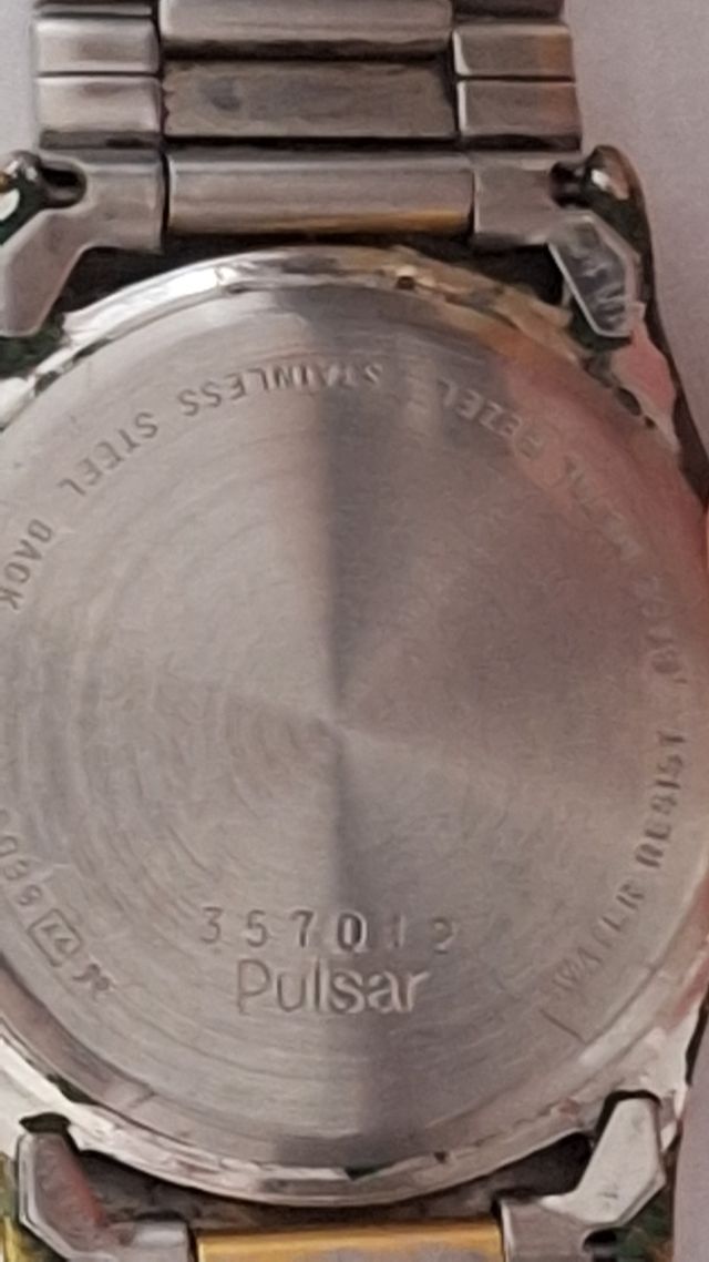 Orologio da polso Pulsar oro e argento