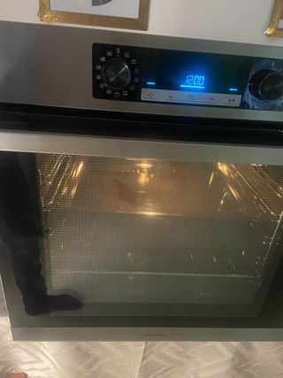 Horno Hisense