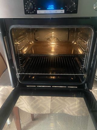 Horno Hisense