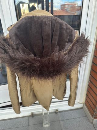 Cazadora de cuero beige