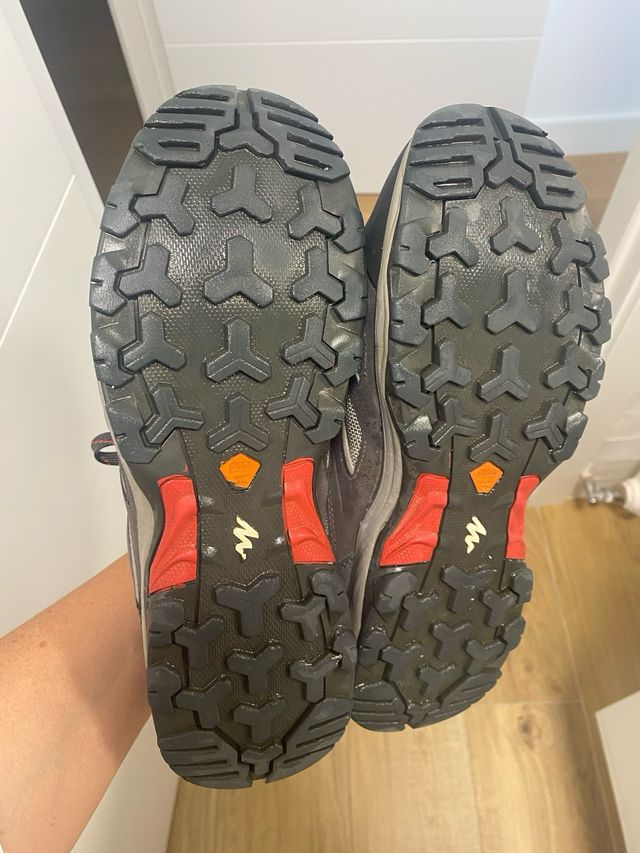 Zapatillas Montaña Quechua Talla 41 Gris