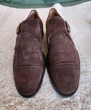 Scarpe scamosciate marroni con fibbia