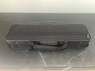 Flauta travesera de estudiante avanzado