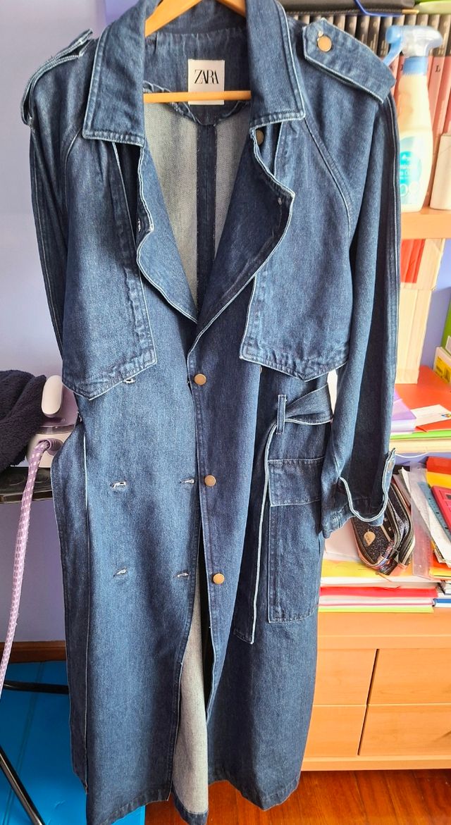 Trench in denim Zara