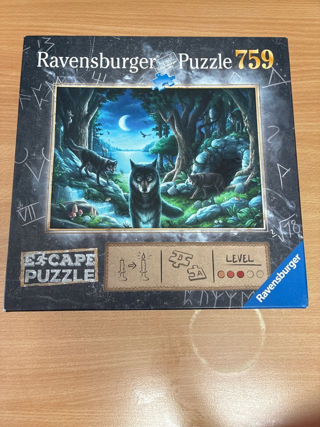 Ravensburger Escape Puzzle 759. La manada de lobos