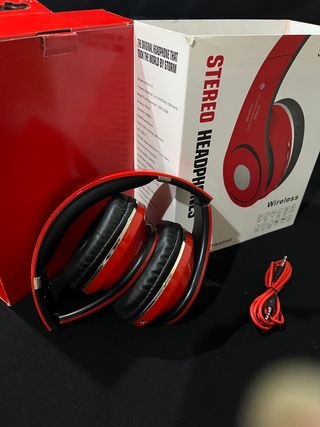 Cuffie wireless rosse