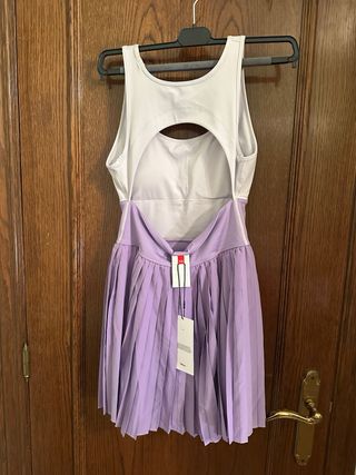 Vestido deportivo Wilson morado con malla