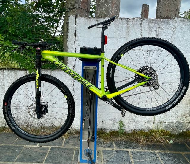 Bicicleta Cannondale Montaña