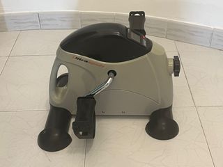 CYCLETTE COMPATTA PER BRACCIA E GAMBE CON LCD