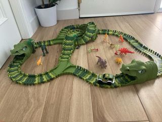 Scalextric de dinosaurios. Dinosaur Track Toys