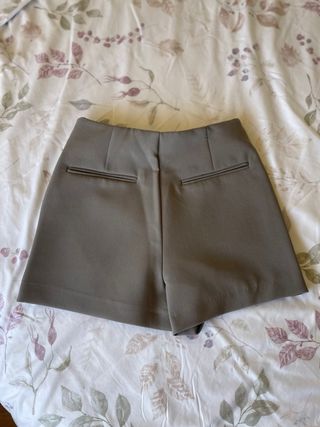 Falda pantalón Zara gris Talla XS
