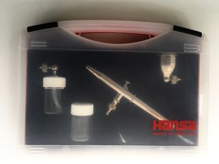 Aerógrafo Hansa con accesorios