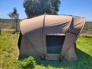 Biwy Fox Retreat 2 + doble capa interna y externa