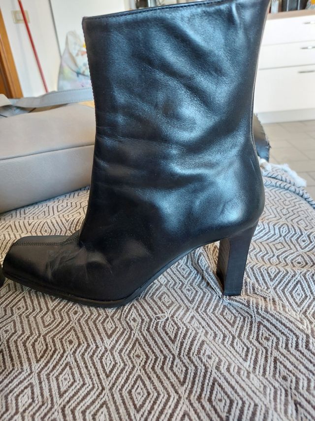 Stivaletti donna neri