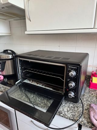 Horno Eléctrico. 39lts