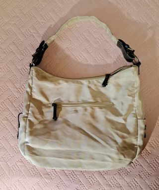 Bolso de hombro beige