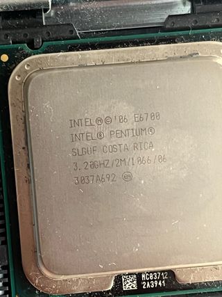 Placa Base ASUS con Procesador Intel