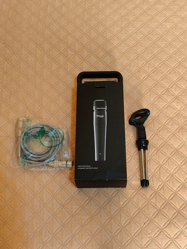 Microfono Stagg SDM70 con accessori