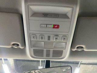 Volkswagen Caravelle 2024