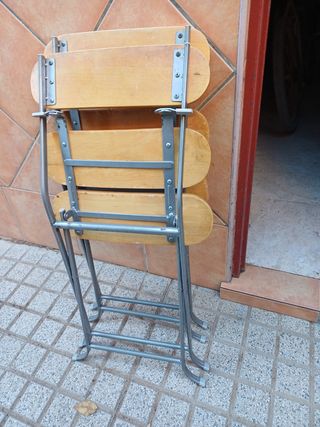 Sillas de madera plegables