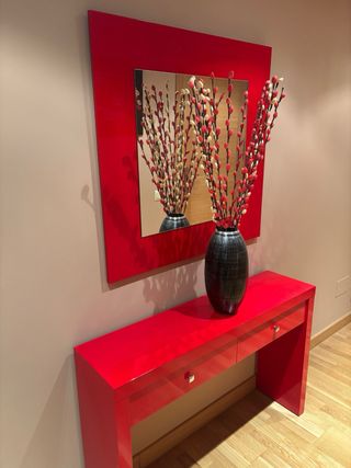 Mueble de entrada con espejo. Regalo jarrón!!!