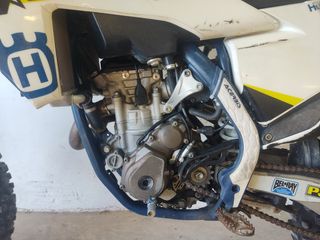 Moto Cross Husqvarna FC 250 2021