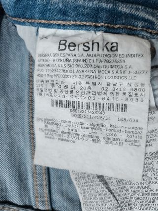 Jeans Bershka a zampa taglia 38