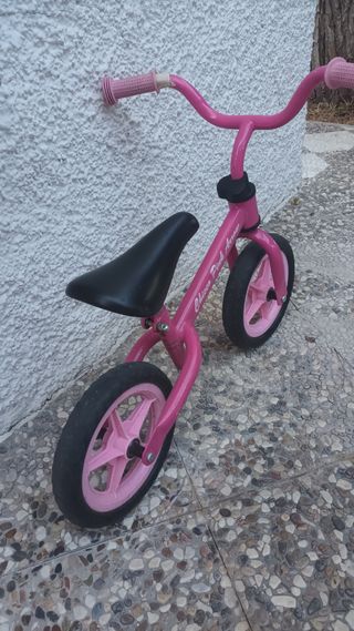 Bicicleta sin pedales Chicco Rosa