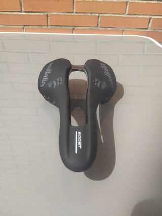 •SELLE ITALIA SLR Boost TM L3 SuperFlow. NUEVO.