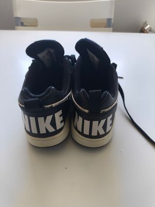 Zapatillas NIKE COURT BOROUGH LOW logo estampado