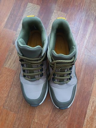 Botas Clarks Beige y Verde