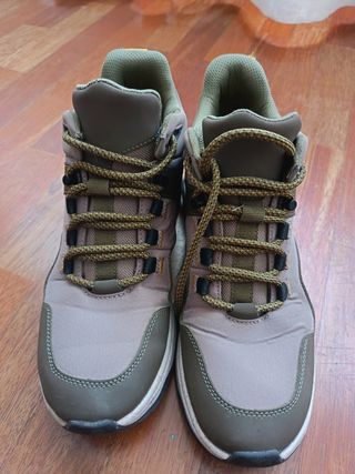Botas Clarks Beige y Verde