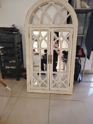 Ventana vintage decorativa