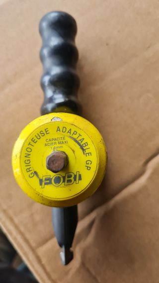 Cortador de chapa Fobi para taladro