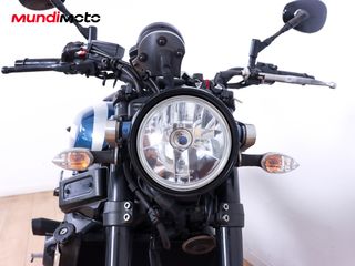 YAMAHA XSR 900