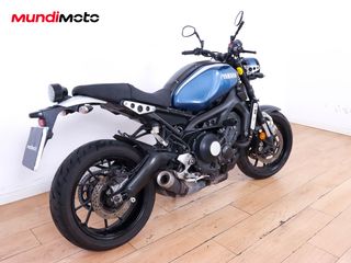 YAMAHA XSR 900