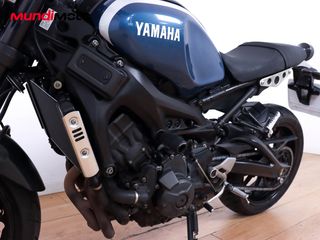 YAMAHA XSR 900
