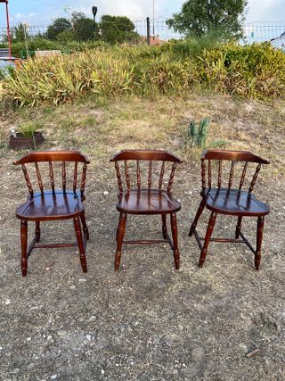 Sillas de madera maciza estilo Windsor vintage