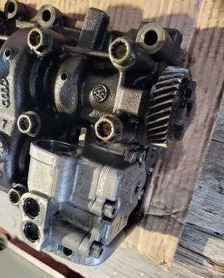 Pompa olio Audi Q5 CGL 2011 Leggere descrizione