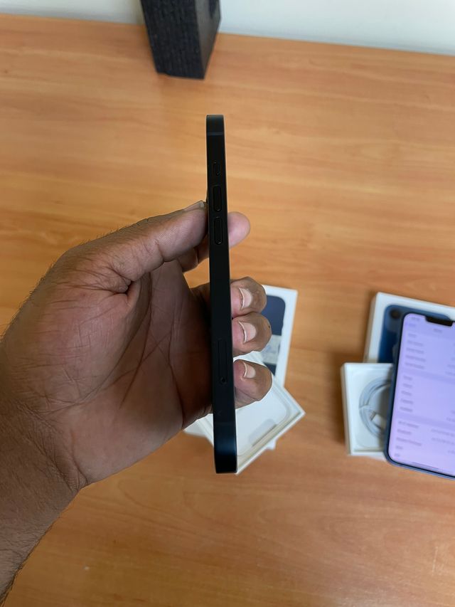 iPhone 13 128GB - Negro 108657 
