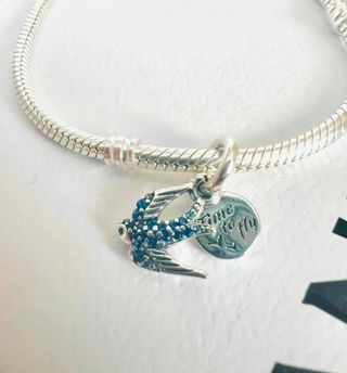 Pandora Charm Golondrina Azul Plata