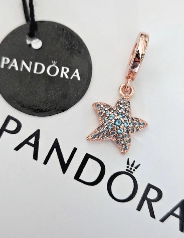 Pandora Charm Estrella Marina Azul y Oro
